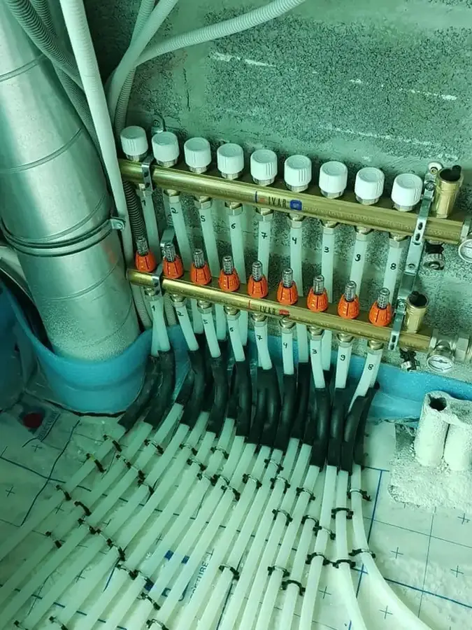 Chauffage au sol — Reftech